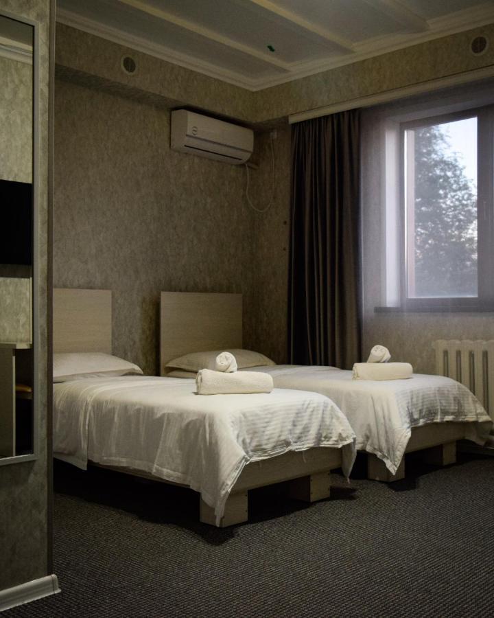 Hotel "Continent" Halal Karaganda Exterior photo